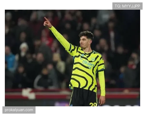 哈弗茨连续边路传中撕开防线，本赛季角色转换激发进攻活力