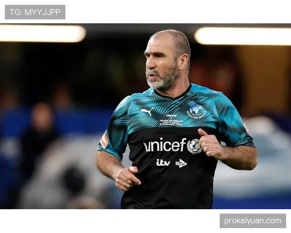 坎通纳近期角色转型：从终结者到组织核心的直塞穿透力分析