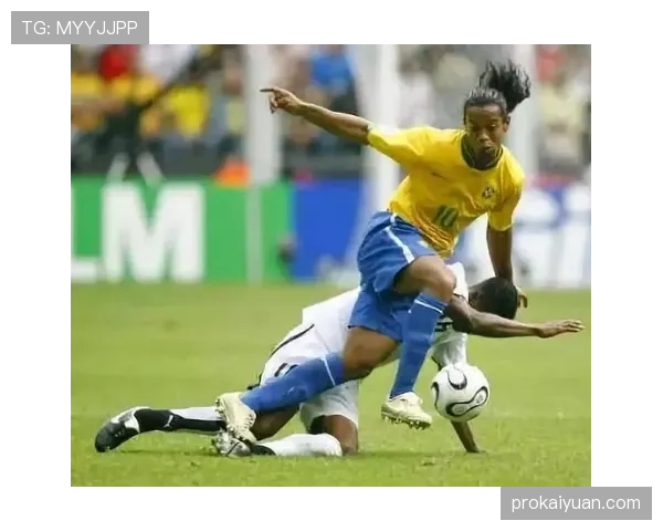 小罗盘带突破如何撕扯防线并激活球队进攻？